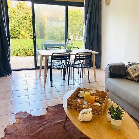 Appart dans résidence avec Piscine à Arlés Exterior foto