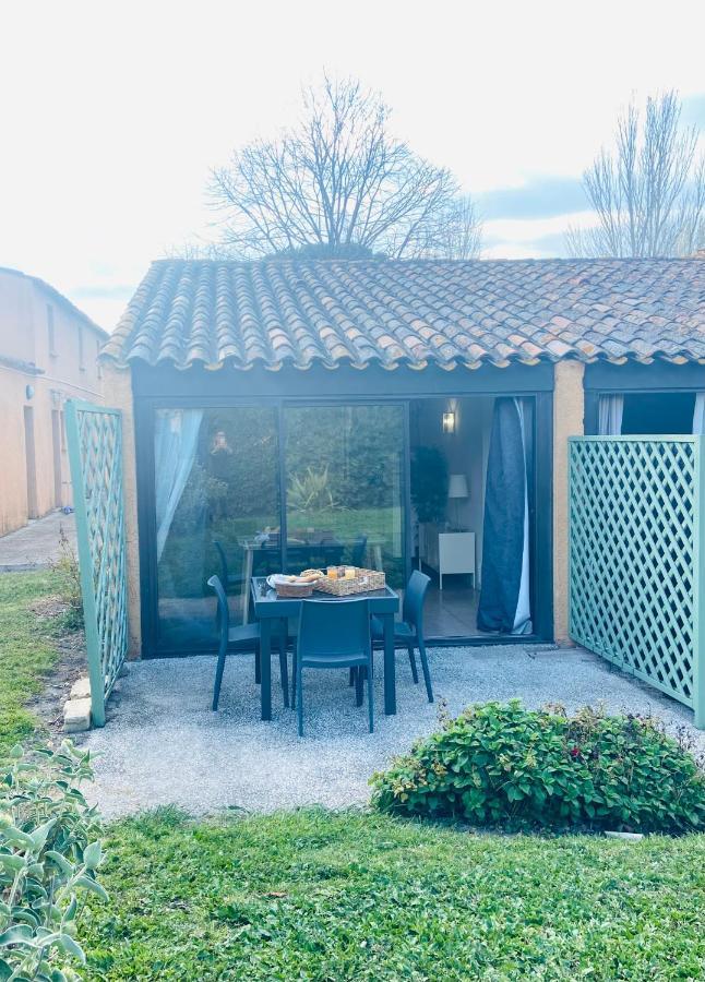 Appart dans résidence avec Piscine à Arlés Exterior foto